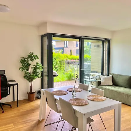 公寓 Serene & Private Garden Oasis *